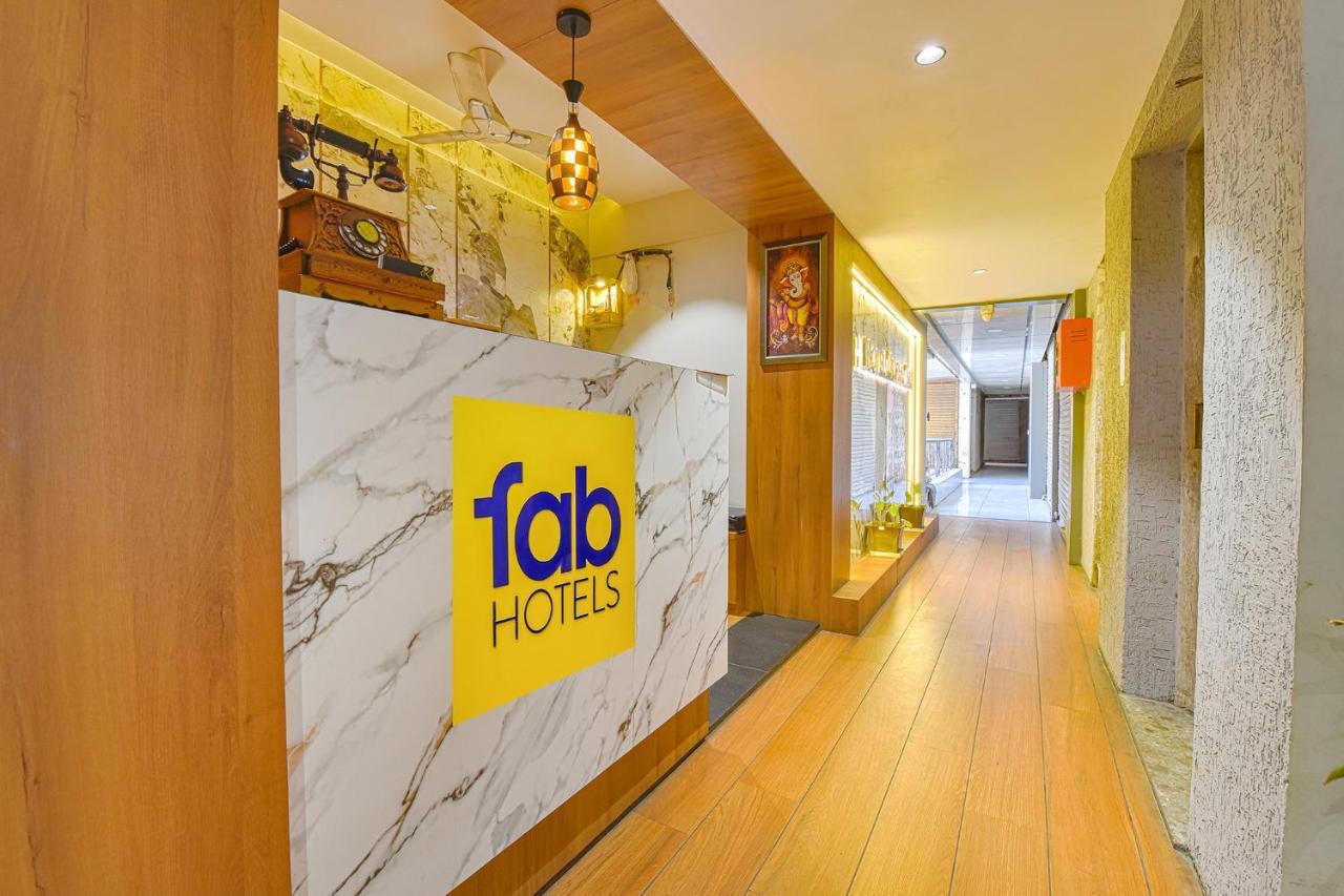 Fabhotel Udhna Inn, Near Udhna Junction Surat Exteriör bild